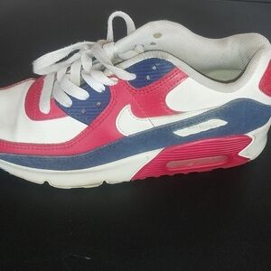 Nike Air Max Tricolor Sneakers